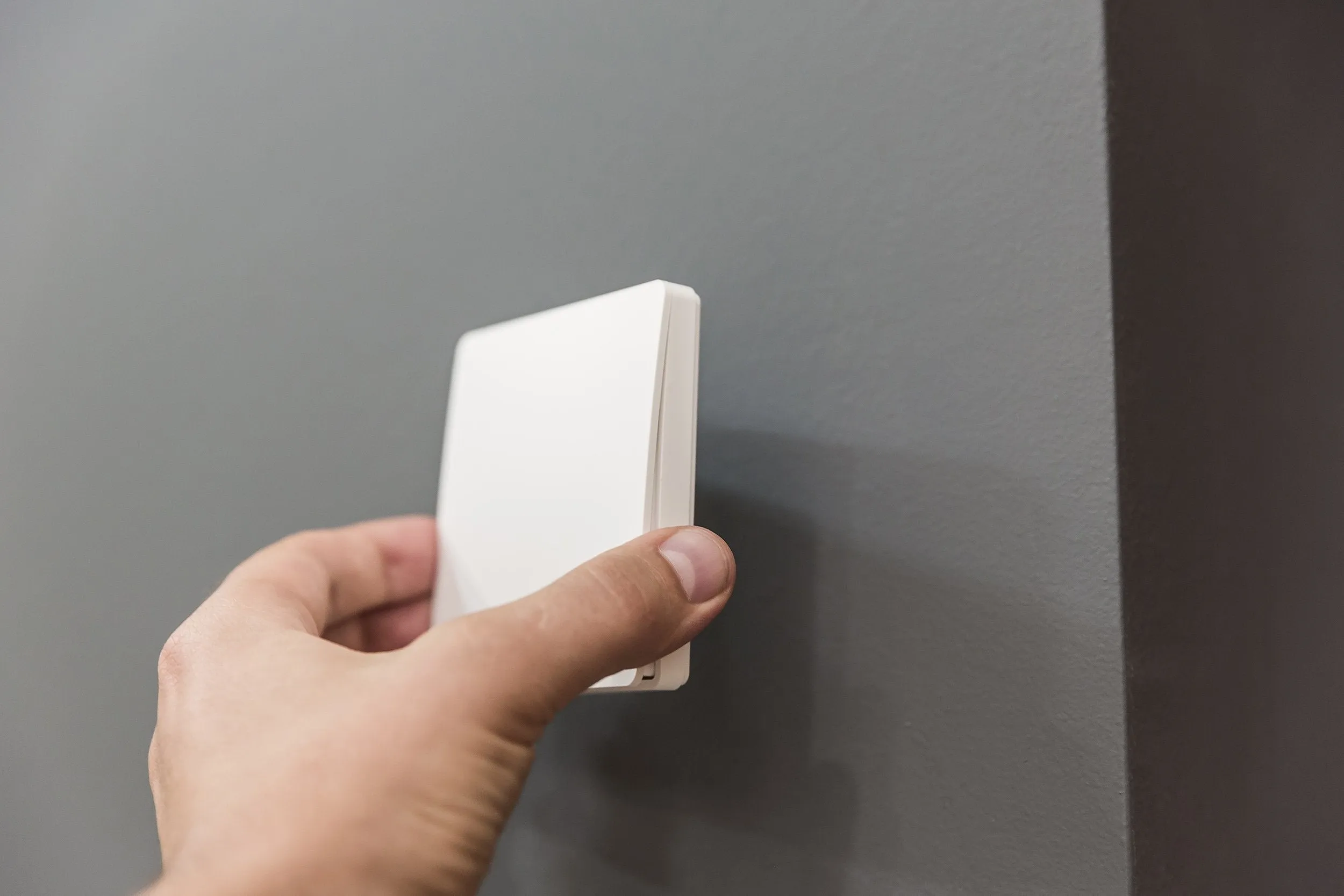1 keys wireless kinetic energy switch with dimming for our chandeliers.