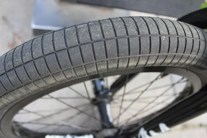 Demolition Hammerhead Trail Tyre