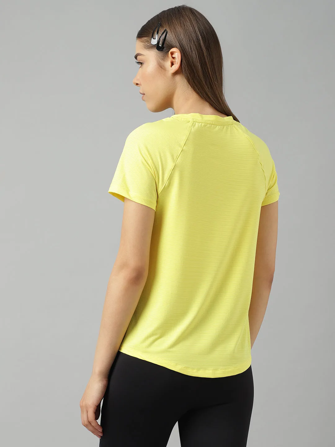 Fitkin women self stripes round neck short sleeves t-shirt