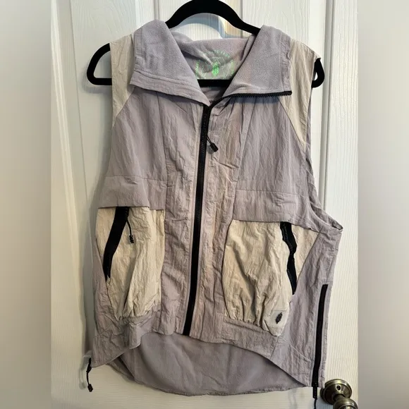 FP Movement Know The Ropes Packable Utility Vest NWT Oyster Combo