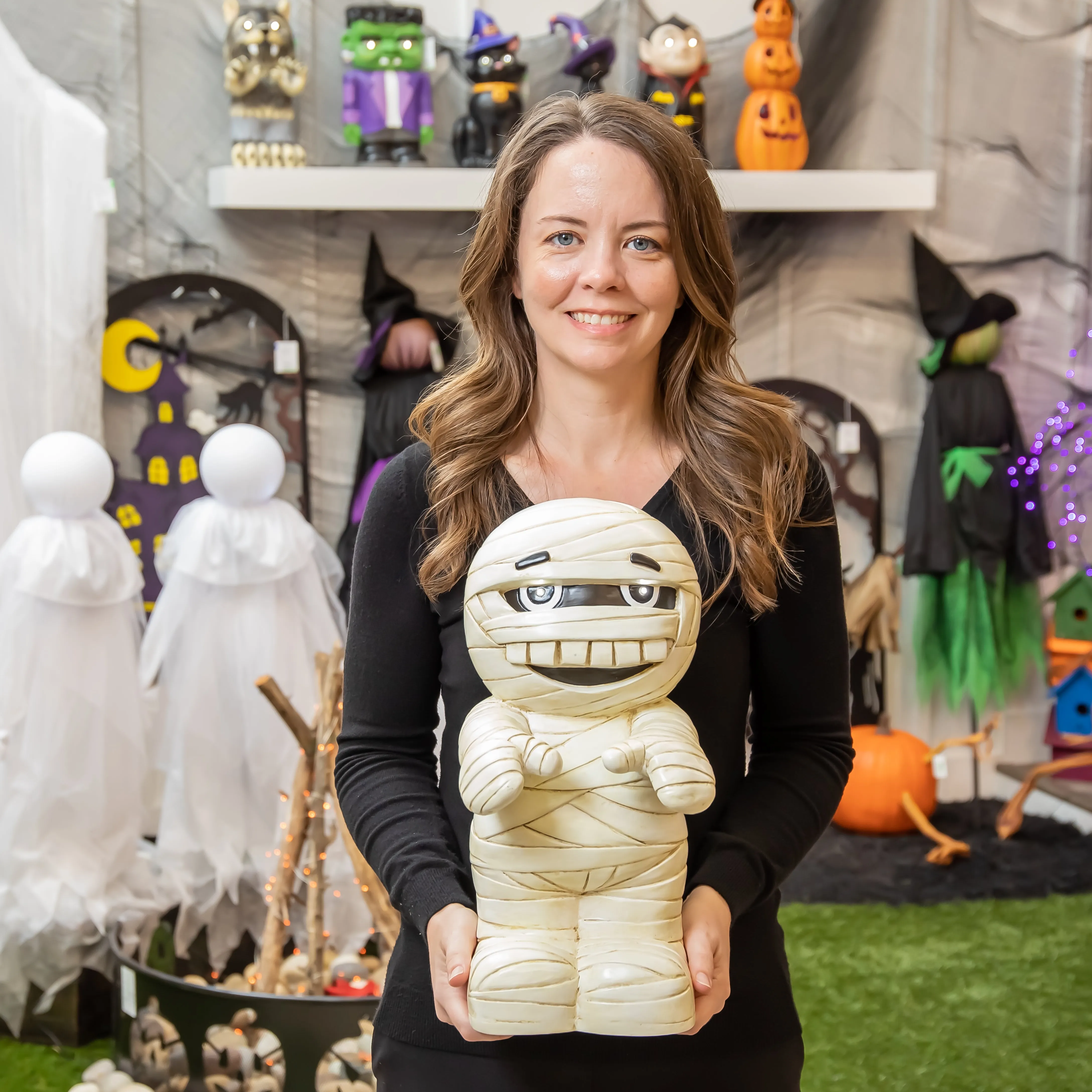 Indoor/Outdoor Lighted Mummy Shorty Halloween Statue,56524ph