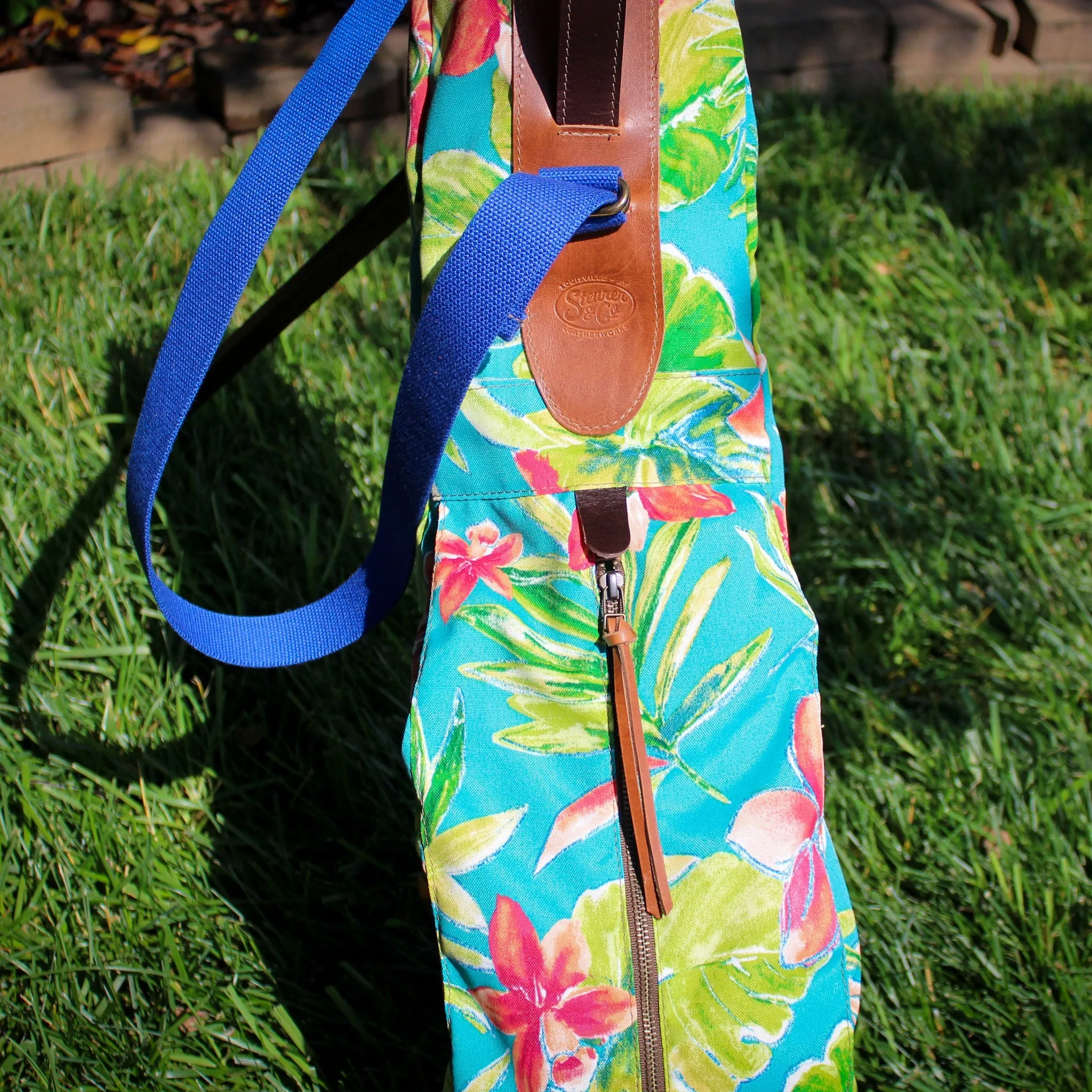 Lagoon Tropical Floral/Saddle Heritage Sunday Golf Bag