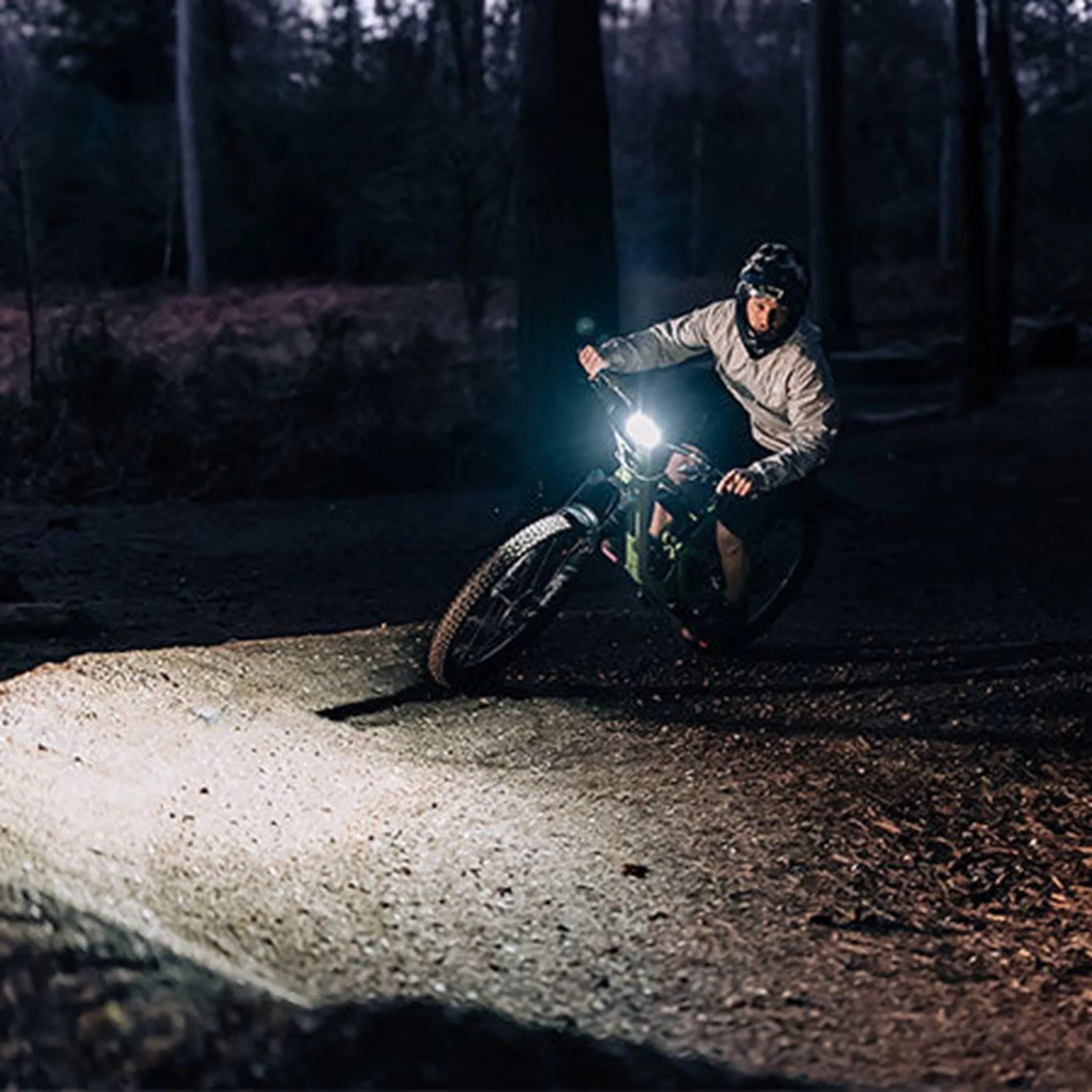 Magic Shine Monteer MTB Front Light 12000 Lumen with Remote