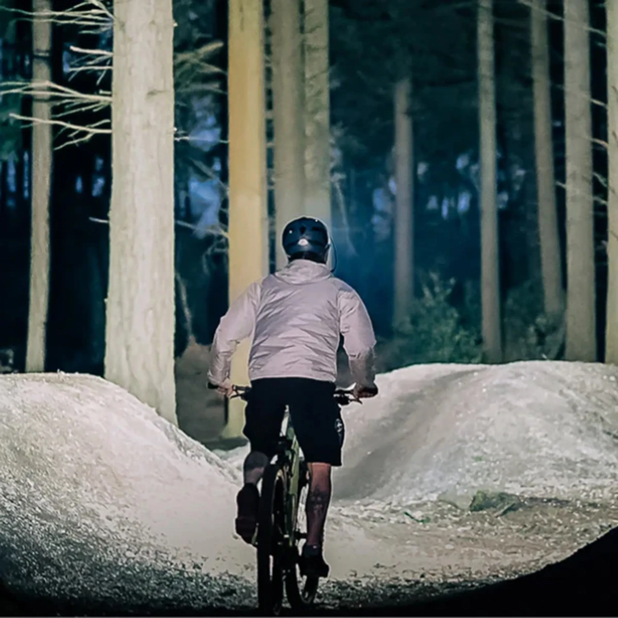 Magic Shine Monteer MTB Front Light 12000 Lumen with Remote
