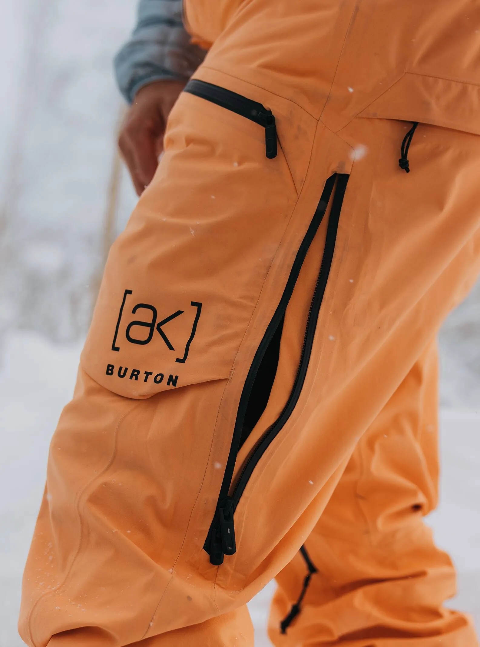 Men's [ak] Freebird GORE-TEX 3L Stretch Bib Pants 2023