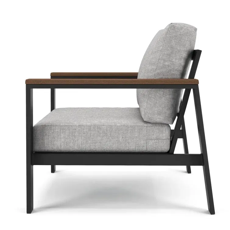 NEW Retails $650  Townsend Outdoor Patio Lounge Chair with Sunbrella Cushions
