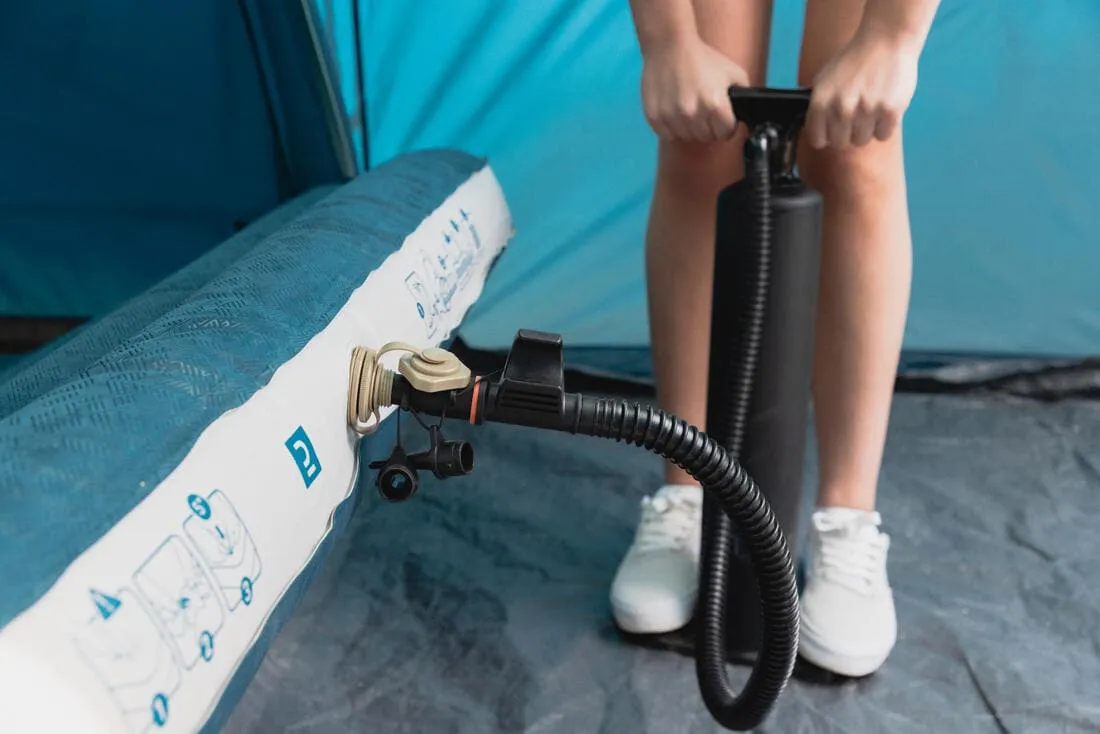POMPE À MAIN CAMPING - ULTIM COMFORT 10 PSI - RECOMMANDÉE POUR TENTE GONFLABLE