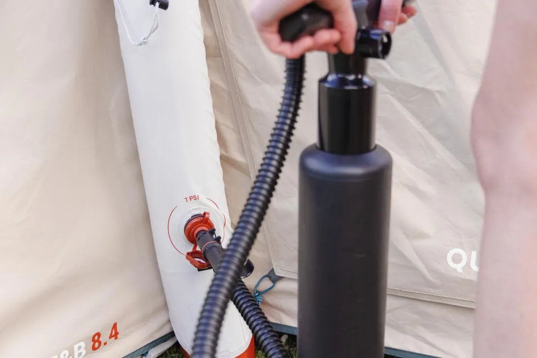 POMPE À MAIN CAMPING - ULTIM COMFORT 10 PSI - RECOMMANDÉE POUR TENTE GONFLABLE