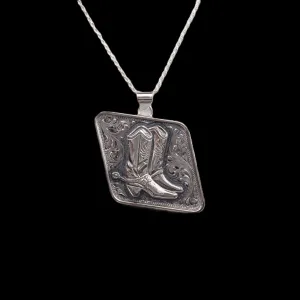 The Silver Spur Pendant