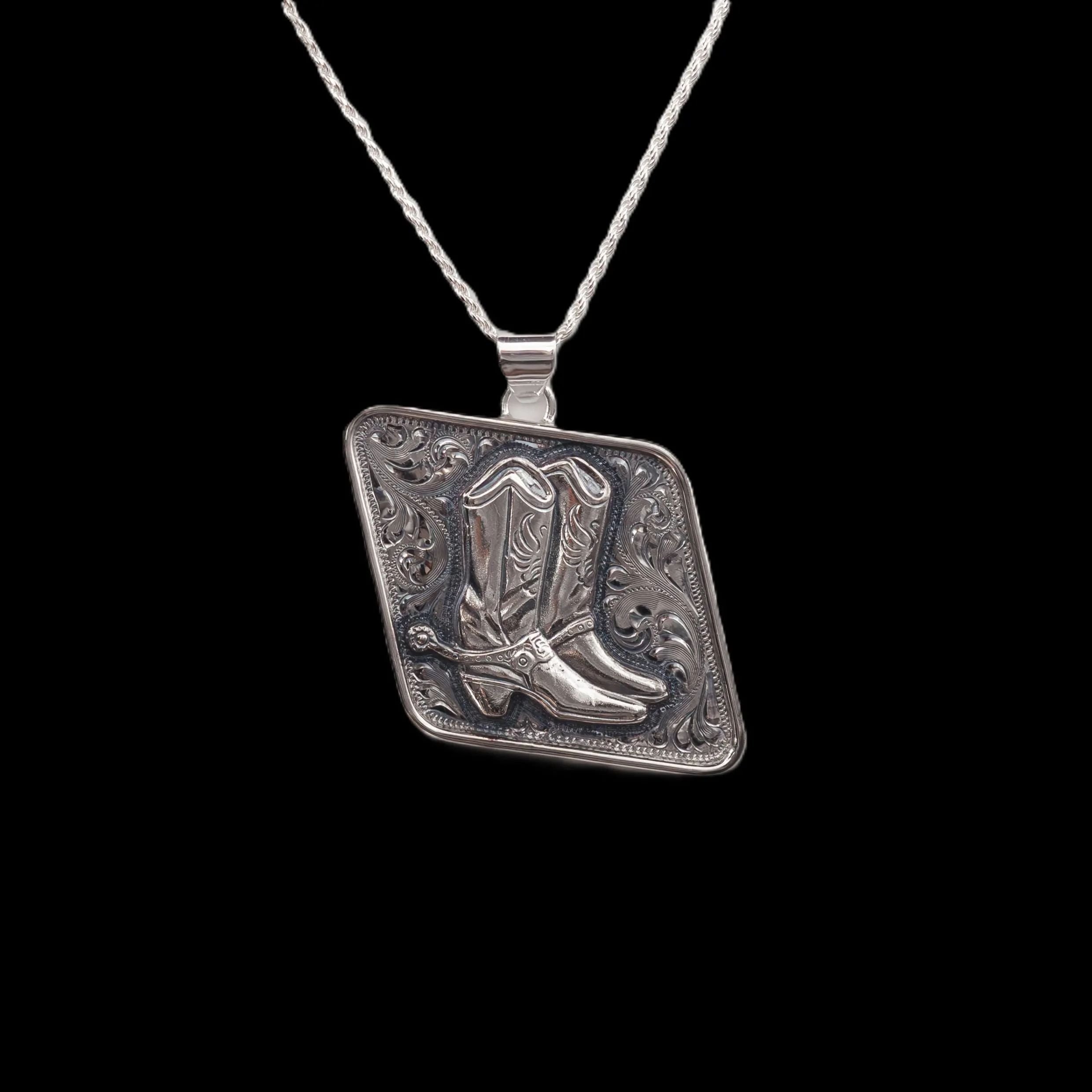 The Silver Spur Pendant