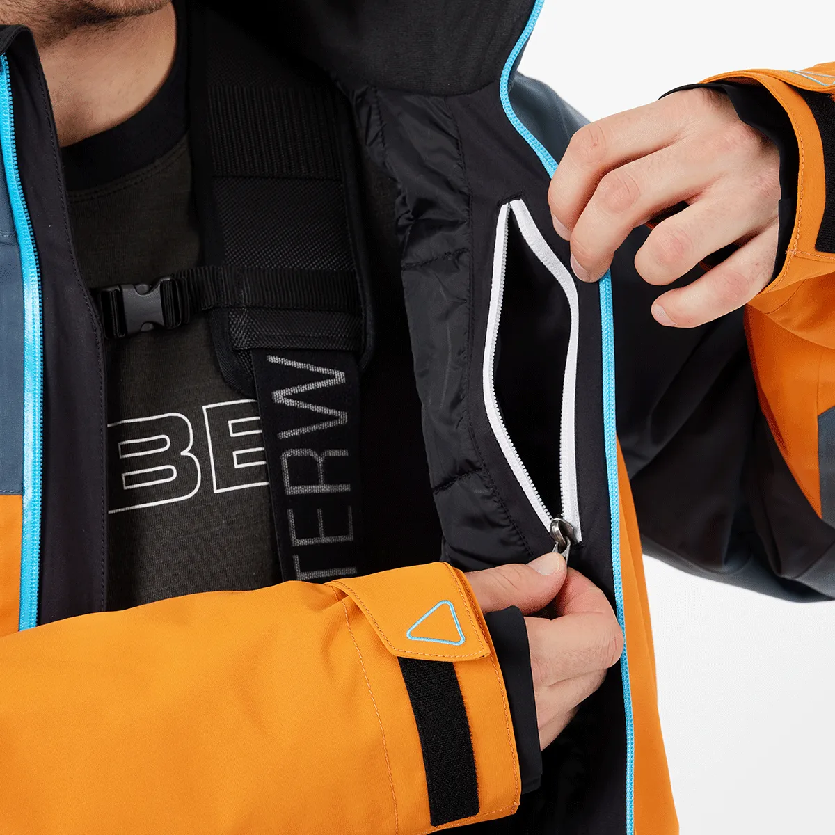 TOBE Scope Jacket - Size LG Only (CLEARANCE)