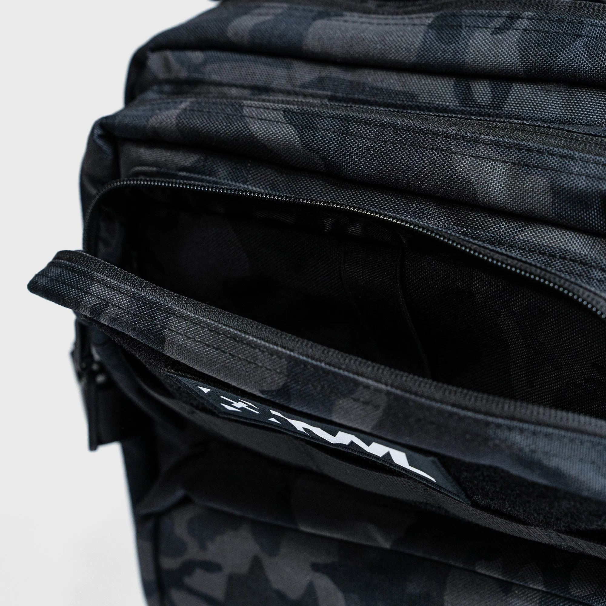TWL - VANQUISH BACKPACK - BLACK CAMO - 47L