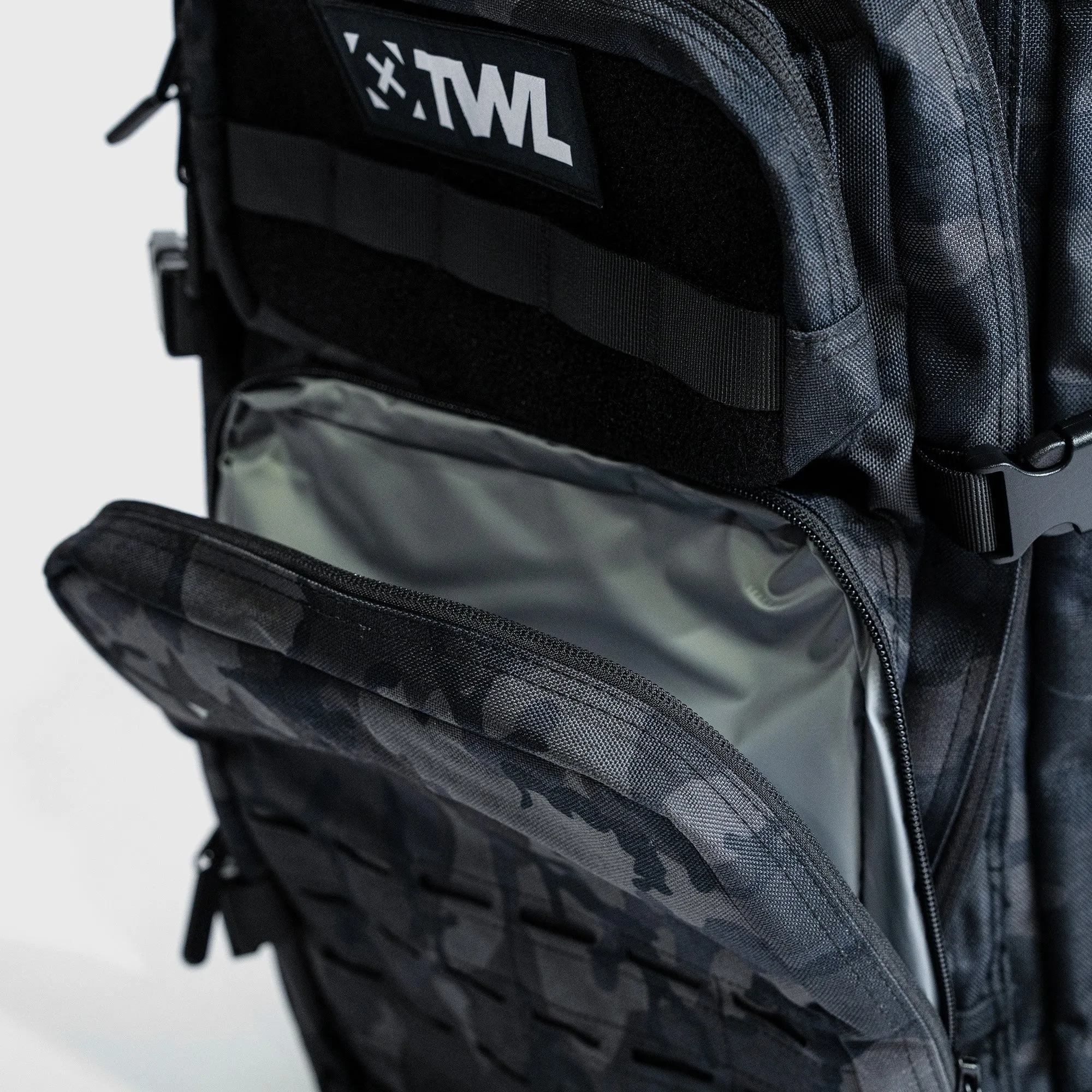 TWL - VANQUISH BACKPACK - BLACK CAMO - 47L