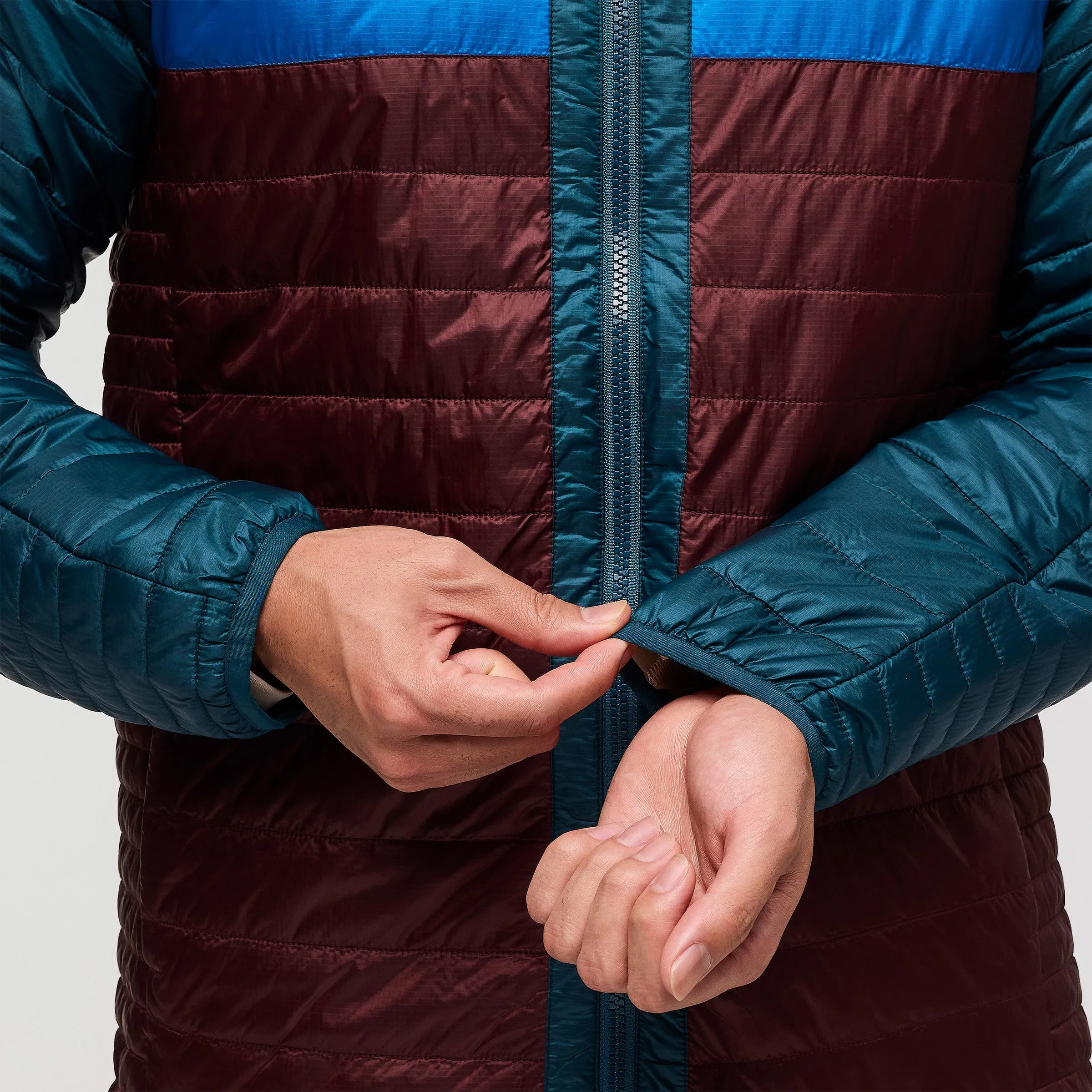 Winterjacke Capa Insulated Hooded