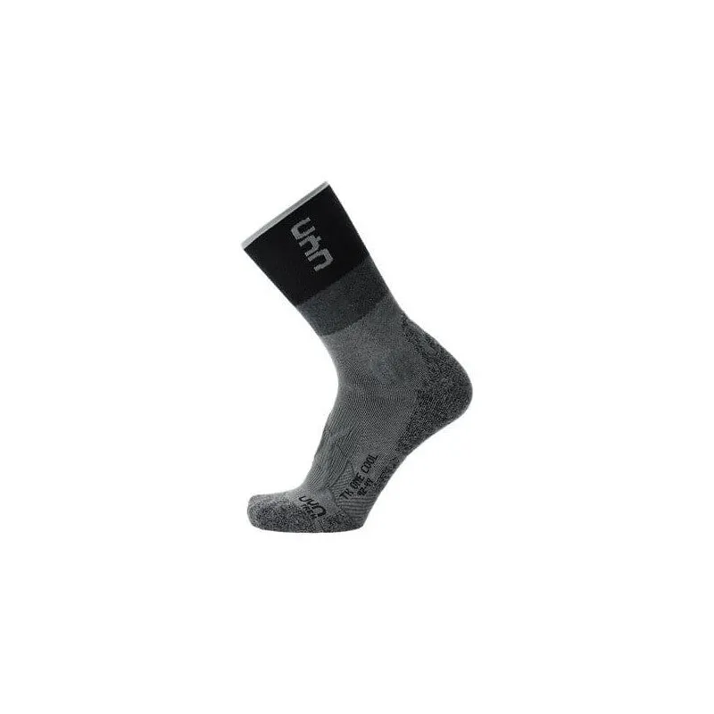 WOMAN TREKKING ONE COOL SOCKS